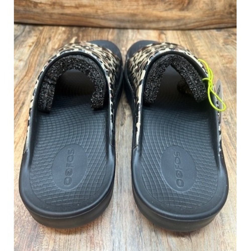 OOFOS OOAHH Limited Leopard Print Women's Slide Sandals NWT - Size 8 - Picture 3 of 8